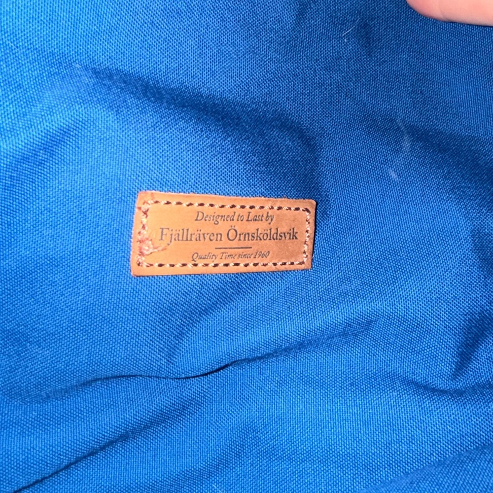 Fjall Backpack - Picture 2 of 3